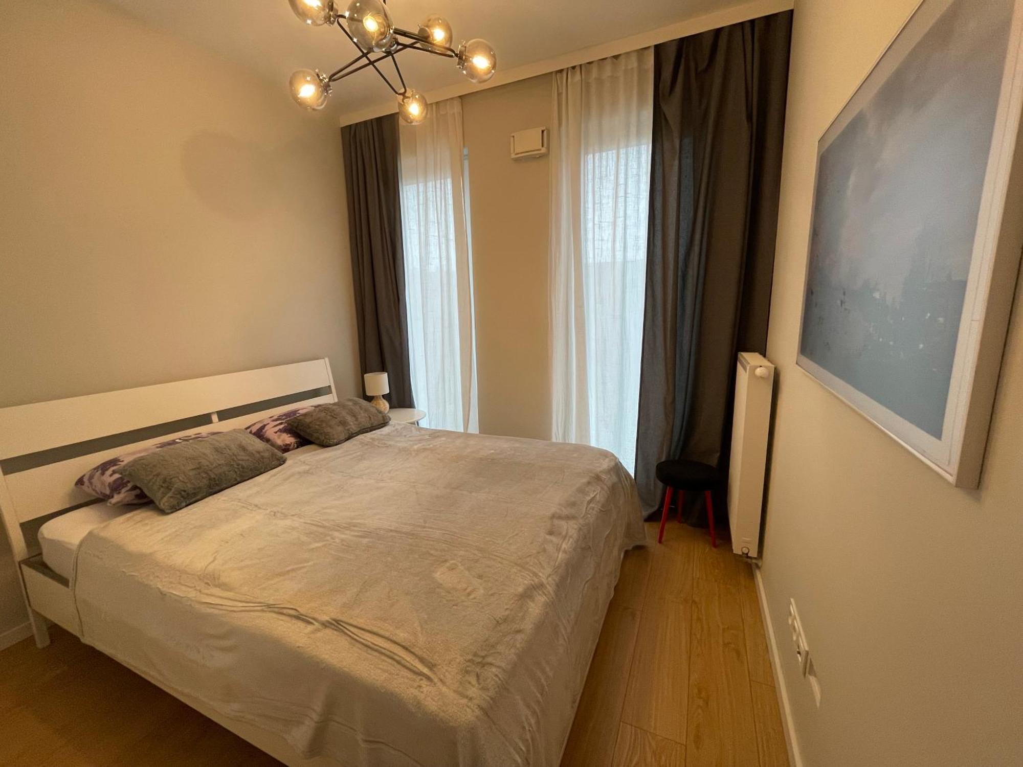 Essence Lux Apartment, Free Parking, Self Check-in 24h Apartamento